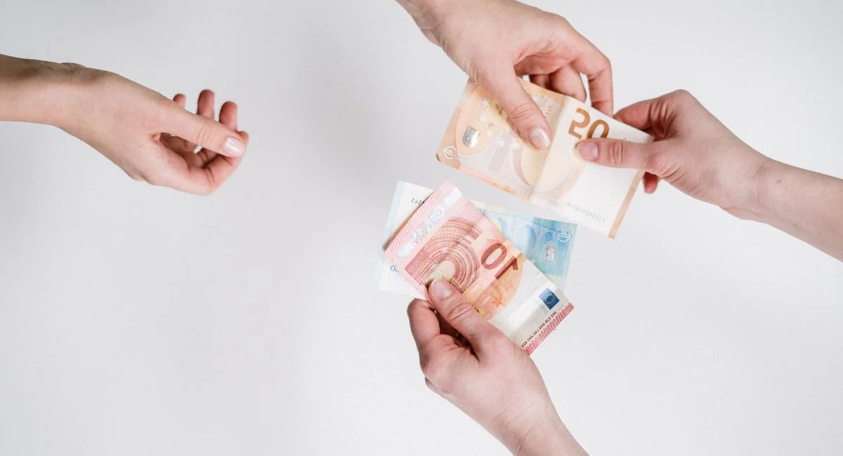 Illustration, peut on retirer de l'argent sur un livret a au distributeur