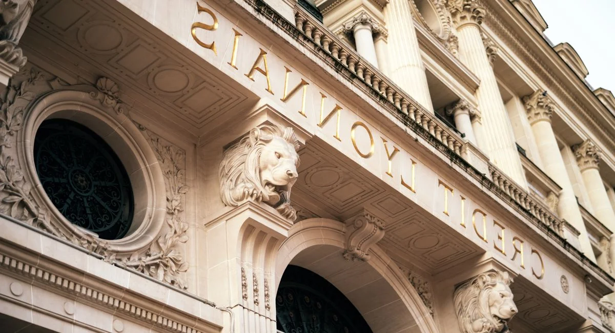 Illustration, piratage compte bancaire qui est responsable