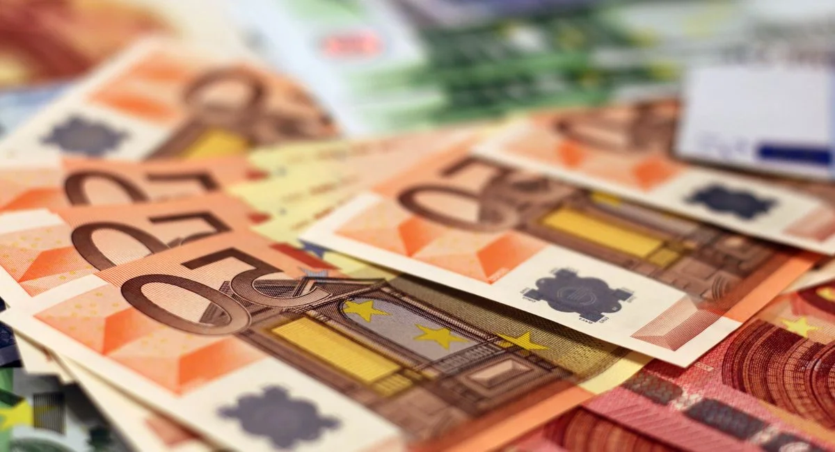 Illustration, prelevement bnp paribas personal finance 15 euros