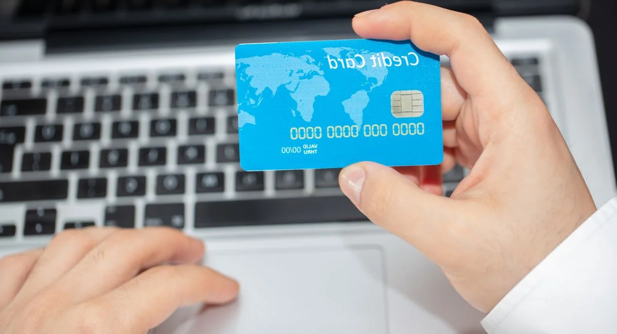 Interface de paiement en ligne sur ordinateur portable bureau administratif